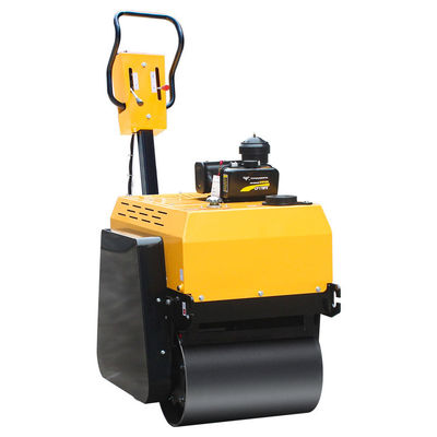 Máquina compactadora de suelo portátil de 600 mm de ancho de compresión con capacidad de tanque de combustible de 2,5 litros