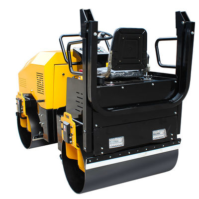 28.5 kw YL1100 2,5 toneladas de maquinaria de construcción rodillo de carretera con modelo de rociado de agua