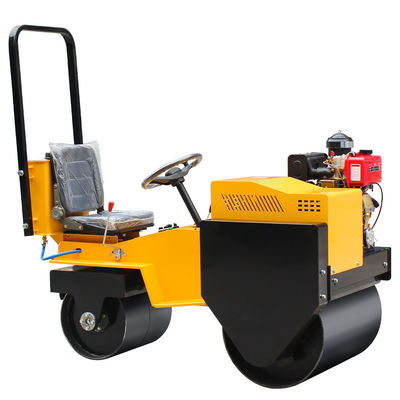 Roller vibratorio de 0,6 toneladas Mini Roller de doble tambor para viajar por carretera con motor CF178/R180