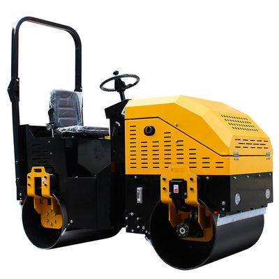 Rollo compactador pequeño con doble tambor con capacidad de tanque de agua de 55L