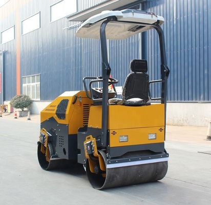 Compactor de asfalto vibratorio hidráulico de 45KN para carreteras suaves y estables