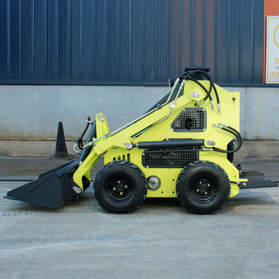 0.15 M3 Mini cargador de dirección de patinaje con rodadura de gasolina con certificación MOOG de cilindro hidráulico