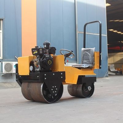 20KN Fuerza excitante 70HZ Frecuencia de vibración Roller de carretera diésel para necesidades de compactación