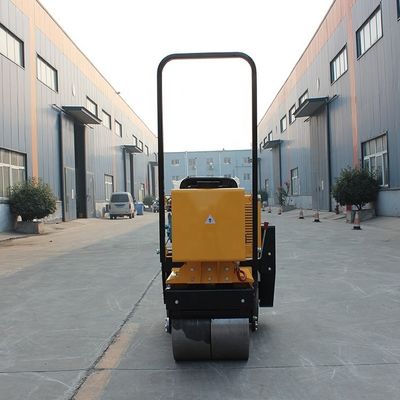 Equipo de construcción de carreteras Rueda de acero Roller de carretera con frecuencia de vibración 70HZ