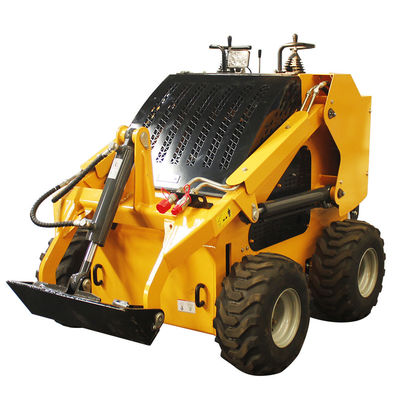 Potente mini cargador de dirección de 500 kg con pista de 15,7 kW y potencia máxima de 17,1 kW