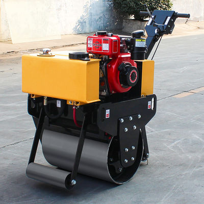 Caminar detrás del rodillo de tambor único HQ-YL600C Rodillo vibratorio de carretera de 0,3 toneladas con 5,5 kW de potencia