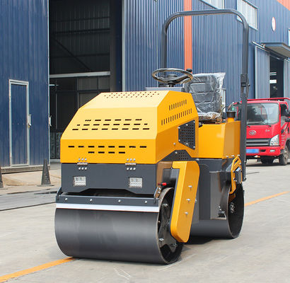 Compactor de asfalto vibrante de 1 tonelada con doble rodillo de tambor y motor ChangchaiL12