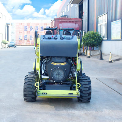 Peso de funcionamiento de 375 kg Mini cargadores de dirección de patinaje con accesorios Motor diesel EPA