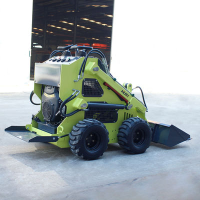 Peso de funcionamiento de 375 kg Mini cargadores de dirección de patinaje con accesorios Motor diesel EPA