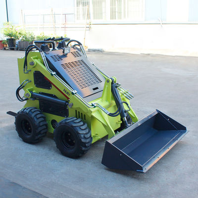 Mini Slid Steer Loader con retroexcavadora y cubo giratorio de detección para diversos terrenos