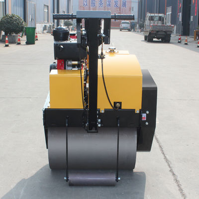 110 kw Mini Roller de pista de 0,6 a 8 toneladas Roller vibratorio de carretera para patines cuádruples fuera de carretera
