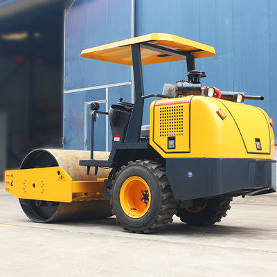 Con una eficiencia de funcionamiento superior, un solo rodillo de tambor compactador rodillo de suelo vibratorio para la venta